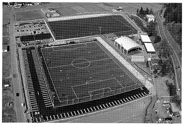 松本市かりがねサッカー場